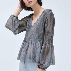Wilfred Daydreamer V-Neck Blouse,  Size S